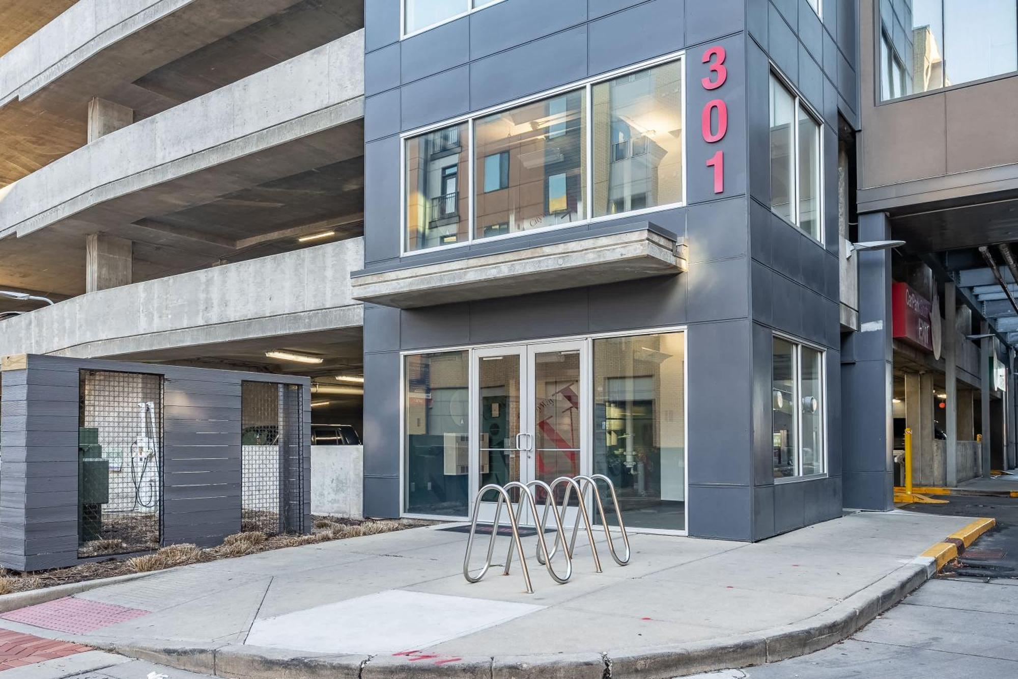 Free Parking Gym & Pool Downtown At Cityway Indianapolis Extérieur photo